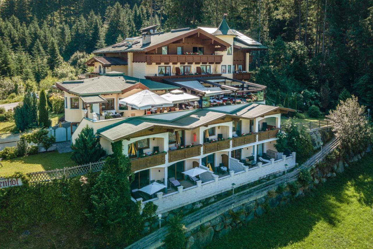 Hotel Ländenhof Superior Mayrhofen Exteriör bild