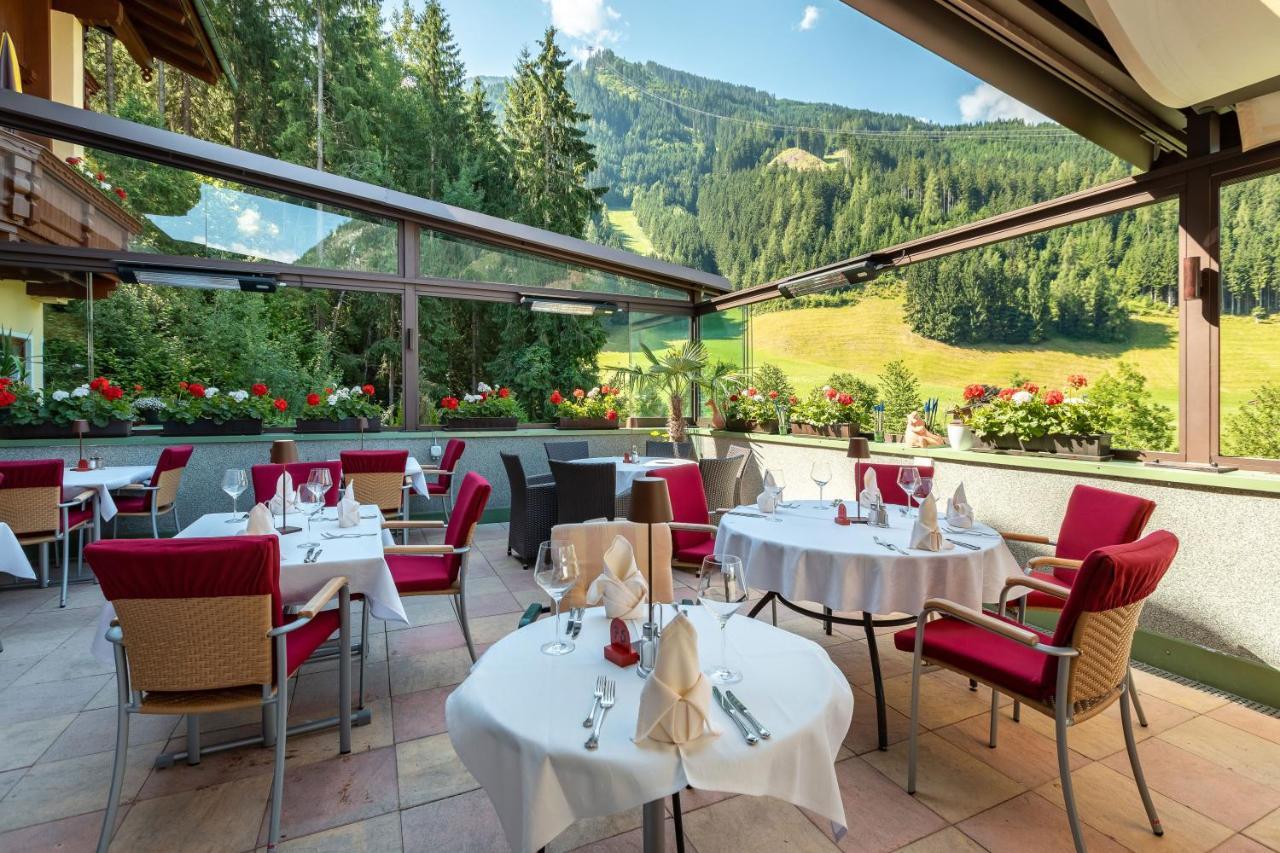 Hotel Ländenhof Superior Mayrhofen Exteriör bild